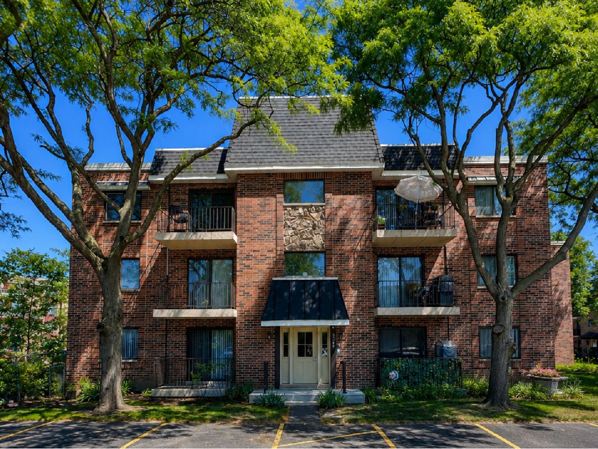  For Sale Rolling Meadows Illinois, 5408 Chateau Drive