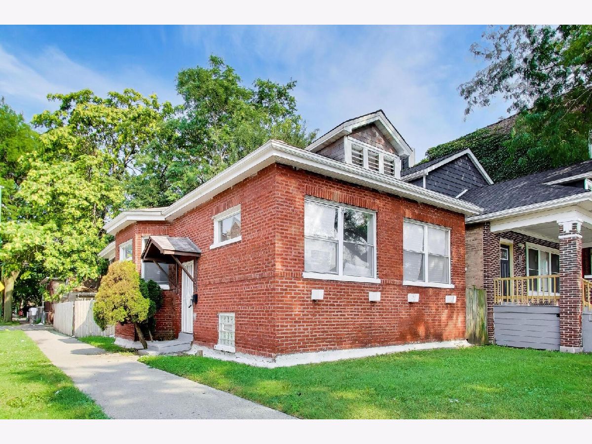  For Sale Chicago Illinois, 8301 Maryland Avenue