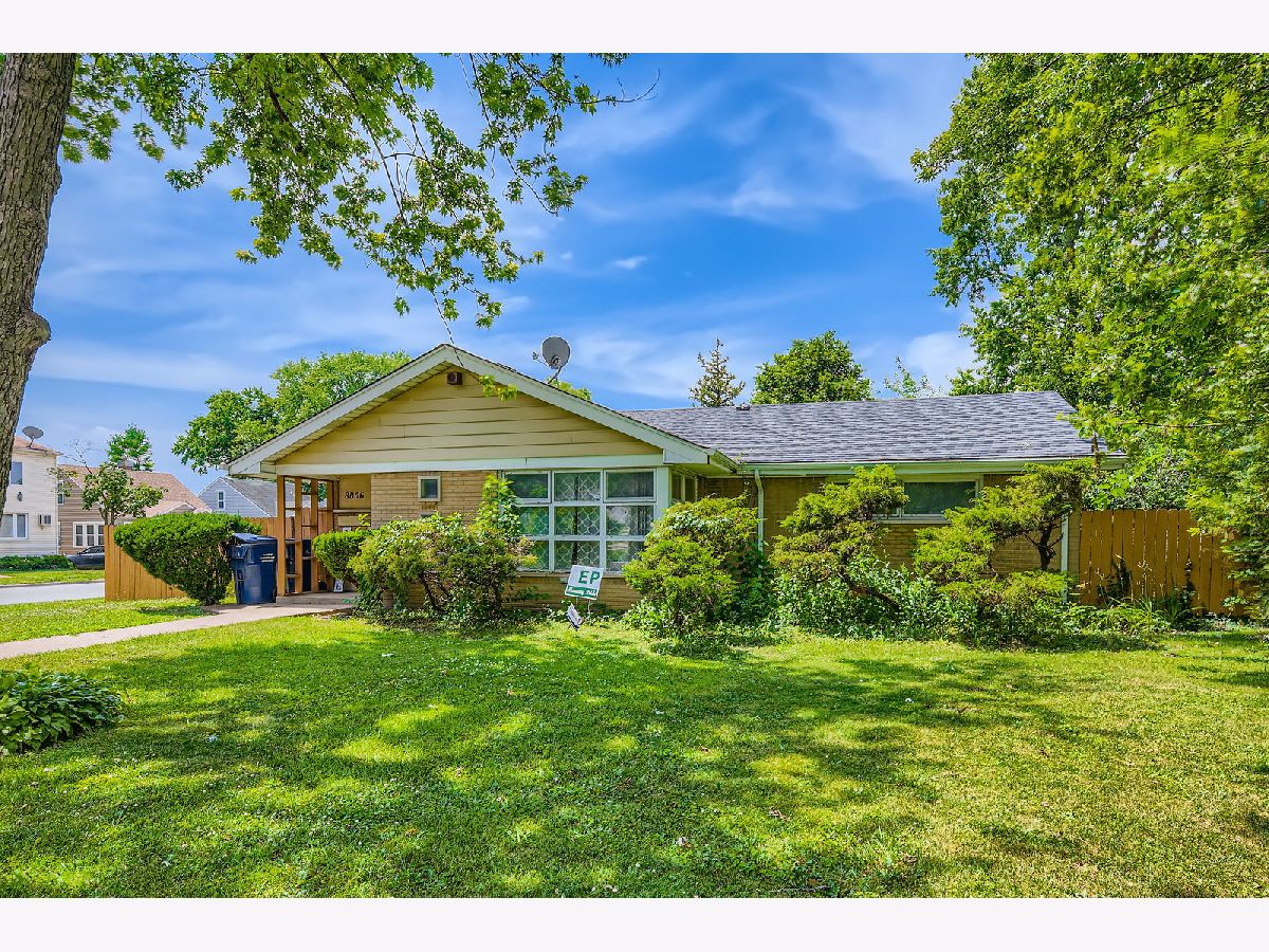  For Rent Evergreen Park Illinois, 8856 Washtenaw