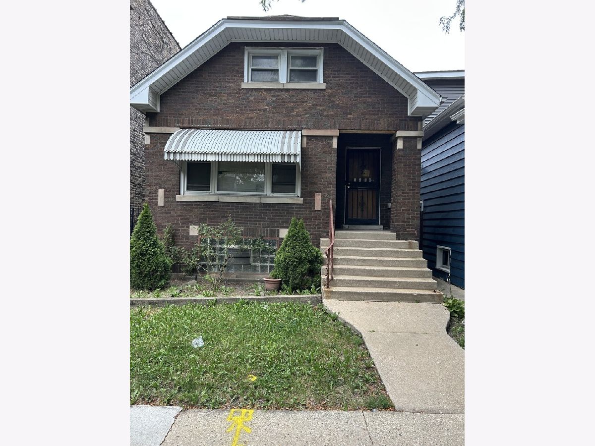  For Sale Chicago Illinois, 1410 Laramie Avenue