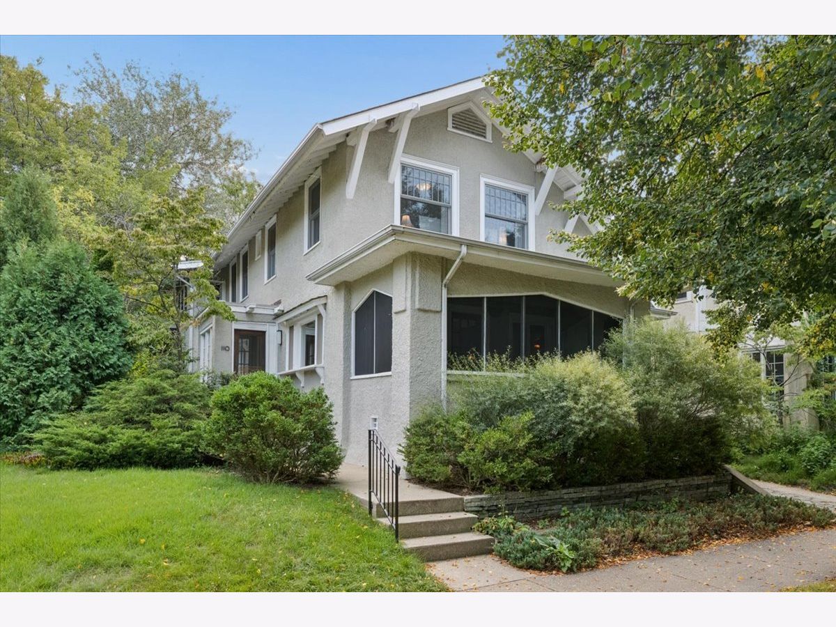  For Sale Evanston Illinois, 110 Kedzie Street