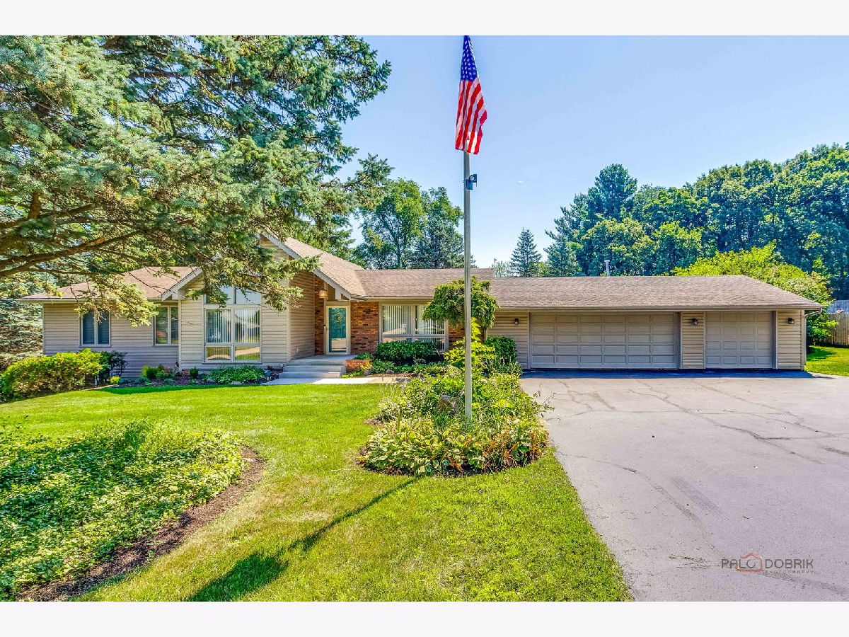  For Sale Roscoe Illinois, 11335 Bayberry Drive