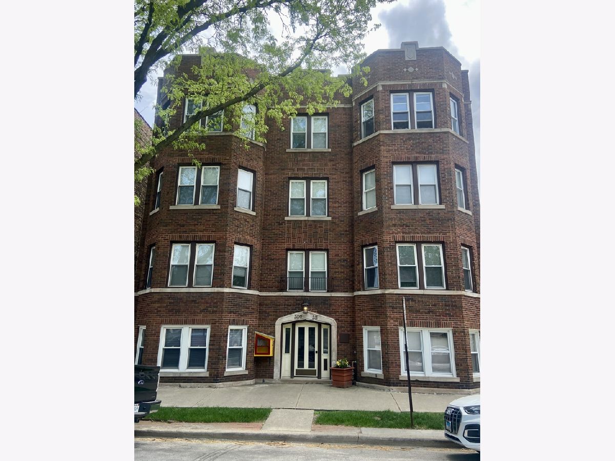  Rented Oak Park Illinois, 309 Harrison