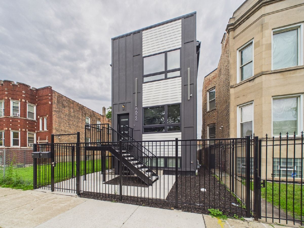  Rented Chicago Illinois, 6624 Champlain