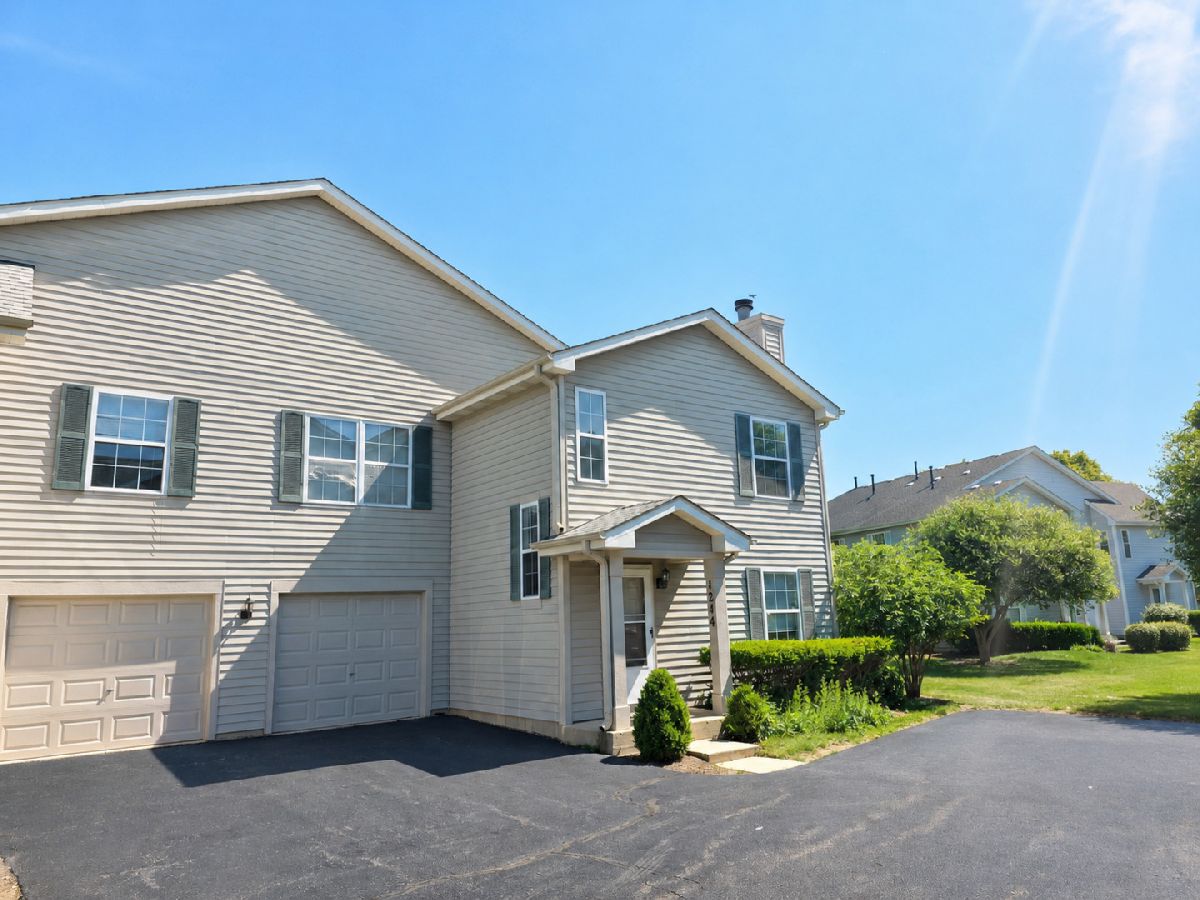 For Sale Mundelein Illinois, 1214 Orleans Drive