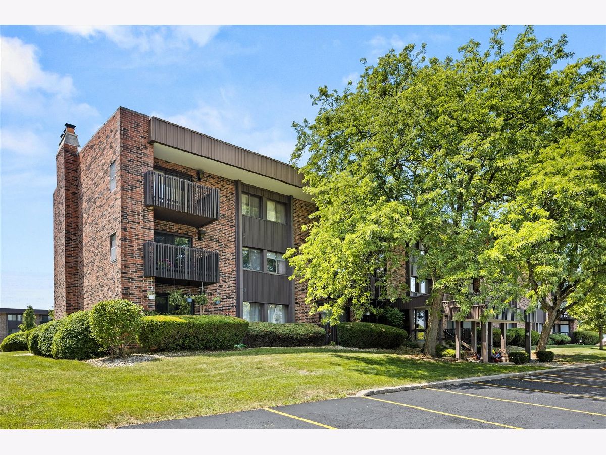  For Sale Joliet Illinois, 1504 Woodbridge Road