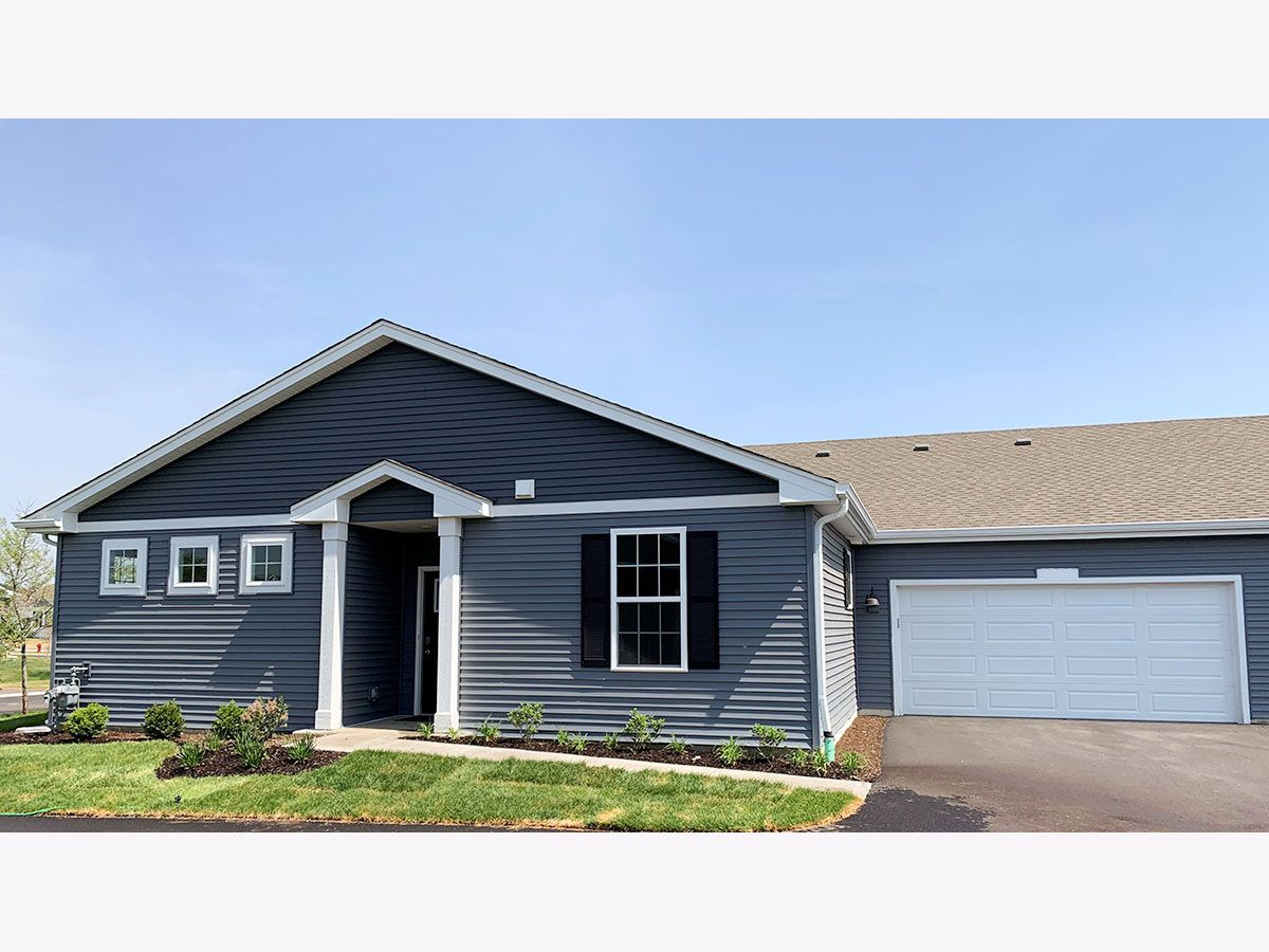 Homes & Condos & Townhomes For Sale Stonewater Wonder Lake Illinois, 6443 Maple Glen Drive