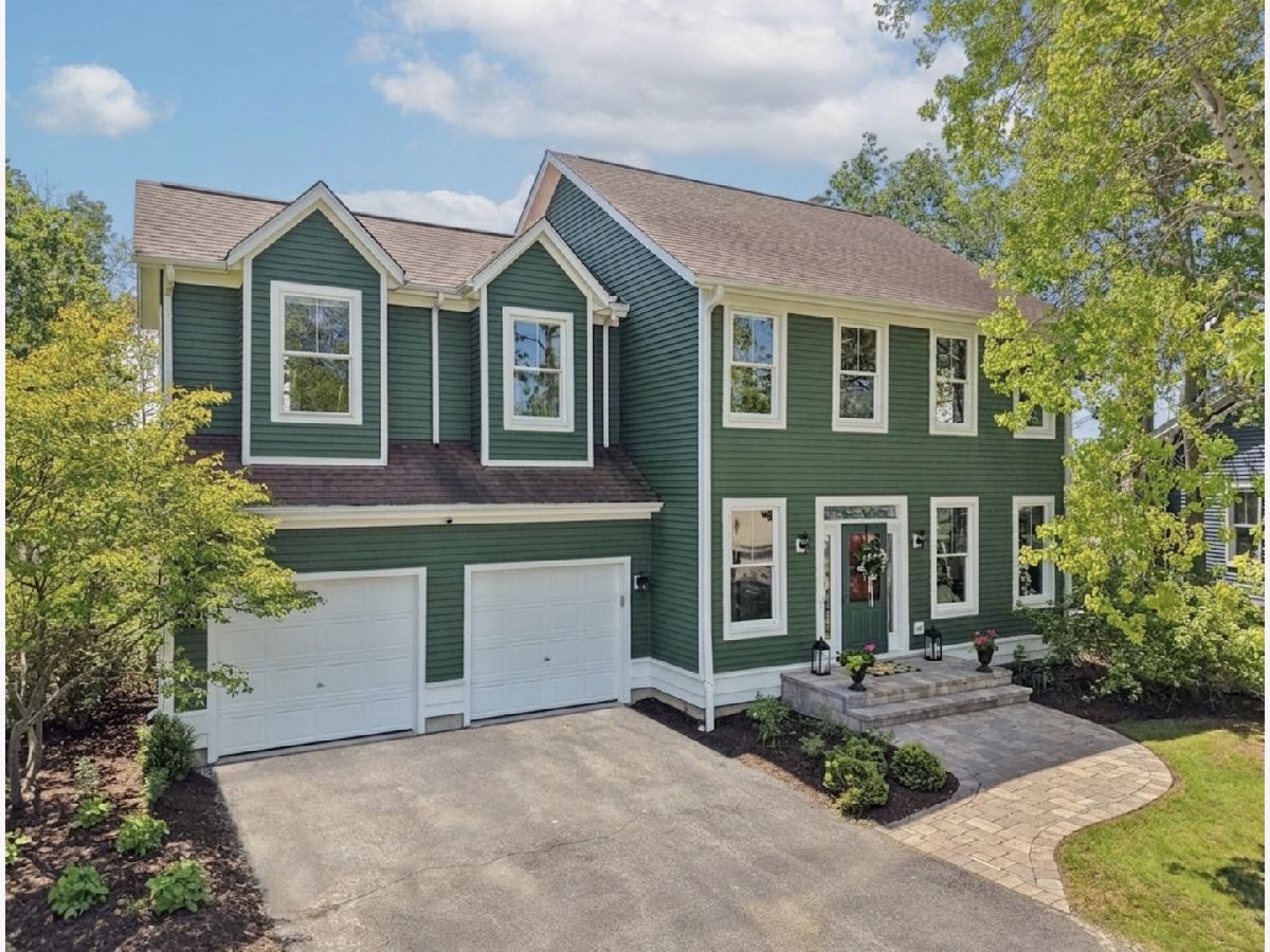 Homes & Condominiums For Sale Prairie Crossing Grayslake Illinois, 1361 Calamus Lane