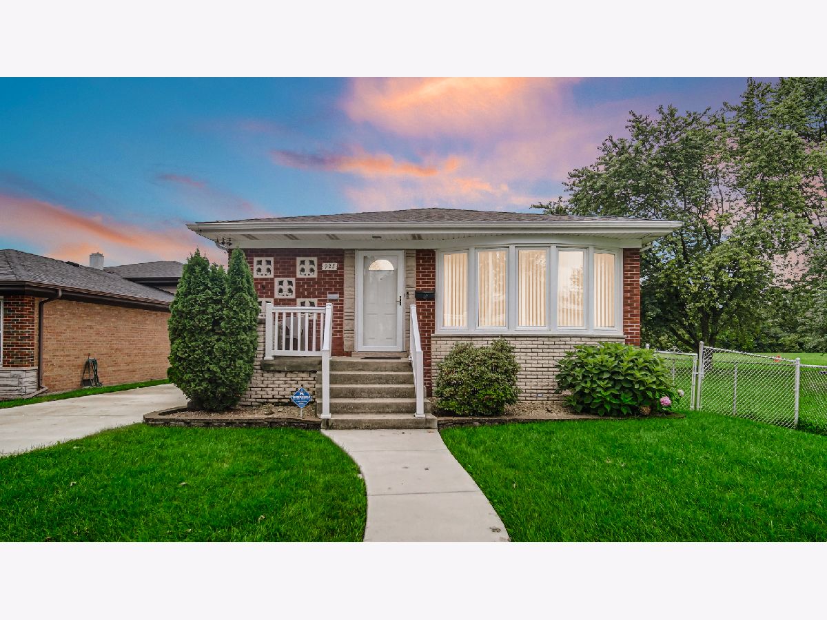  For Sale Dolton Illinois, 923 E 158th Street
