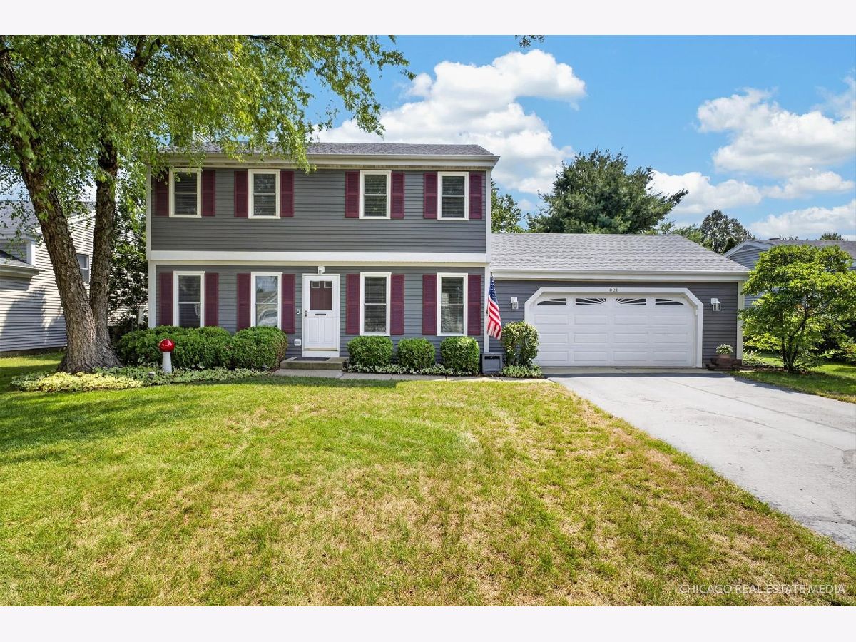  For Sale Marengo Illinois, 821 Chestnut Court