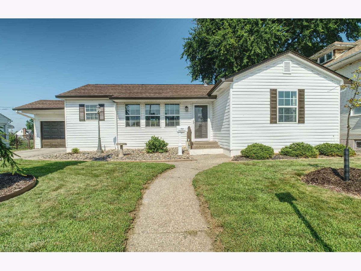  For Sale Clinton Iowa, 722 Argyle Court