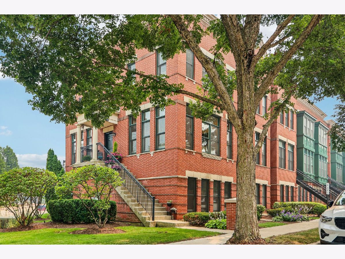  For Sale Palatine Illinois, 151 Rose Street