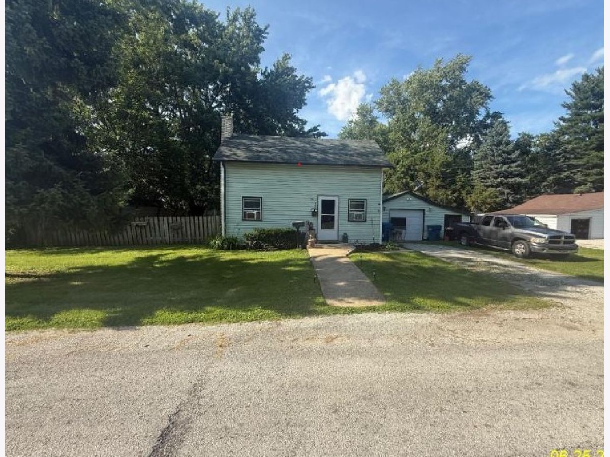  For Sale Momence Illinois, 709 Maple Street