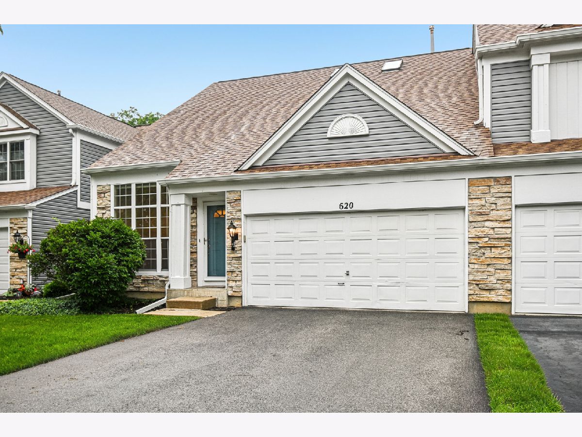  For Sale Palatine Illinois, 620 Charter Hall Drive