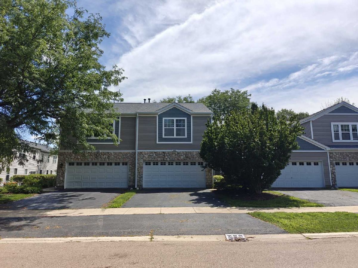  For Rent Aurora Illinois, 680 Meadowridge