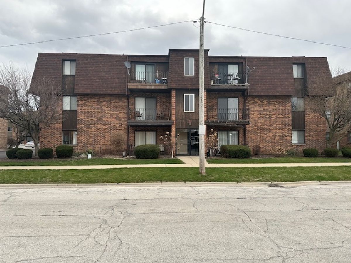  For Sale Burnham Illinois, 14525 Manistee Avenue