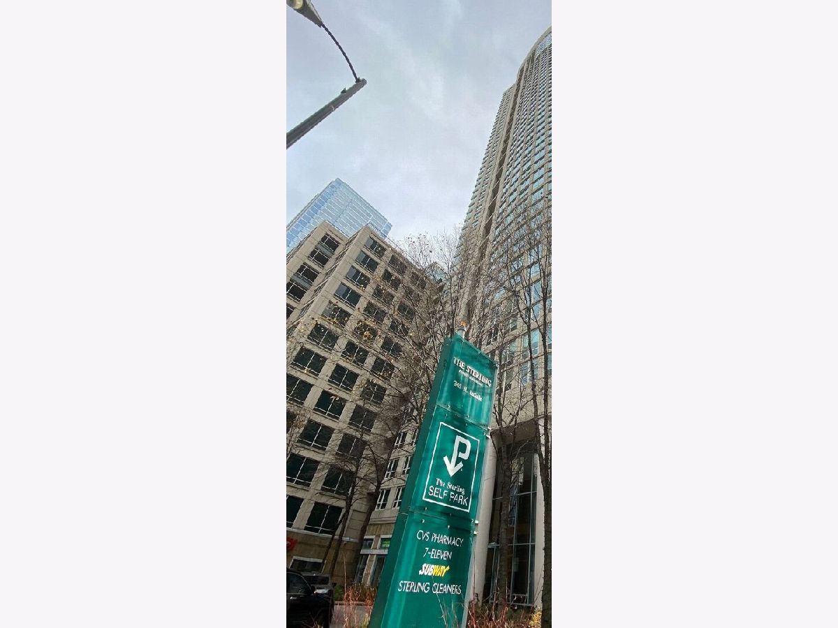 Condominiums For Rent The Sterling Chicago Illinois, 345 Lasalle