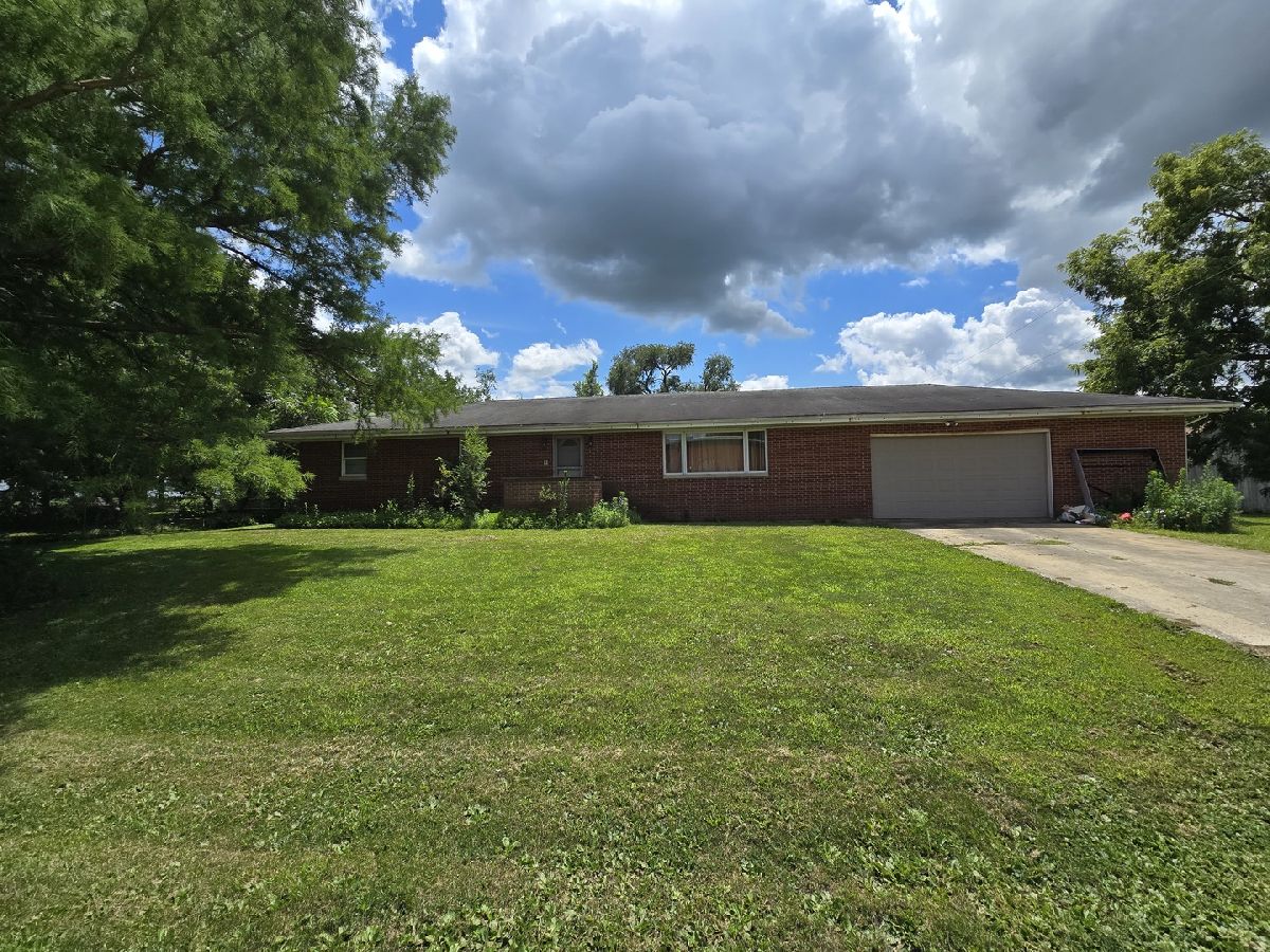  For Sale Seymour Illinois, 107 Carper Street