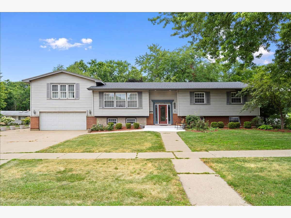 Homes & Townhomes For Sale Hanover Highlands Hanover Park Illinois