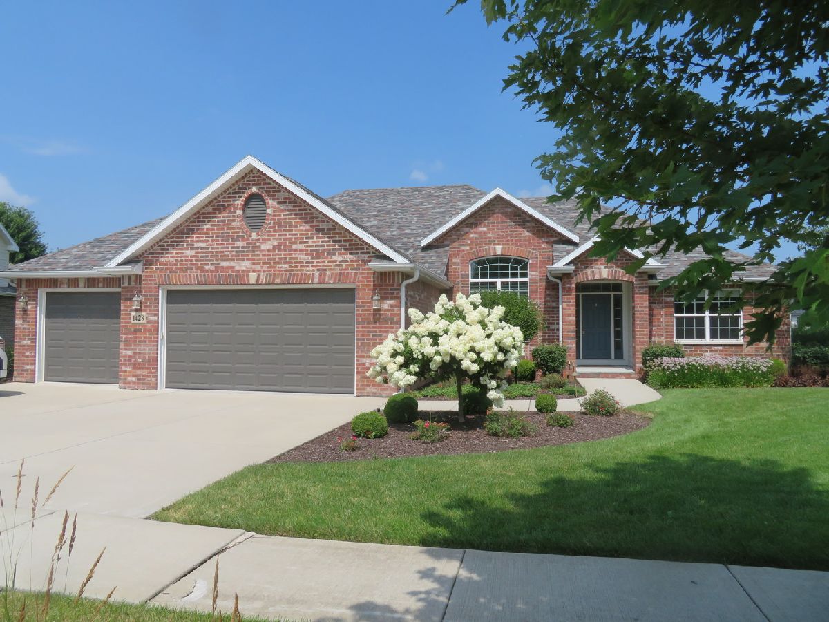  For Sale Morris Illinois, 1428 Lakeside Lane