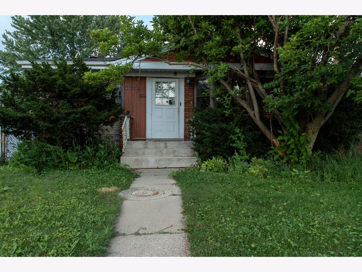  For Sale Morton Grove Illinois, 8837 Belleforte Avenue