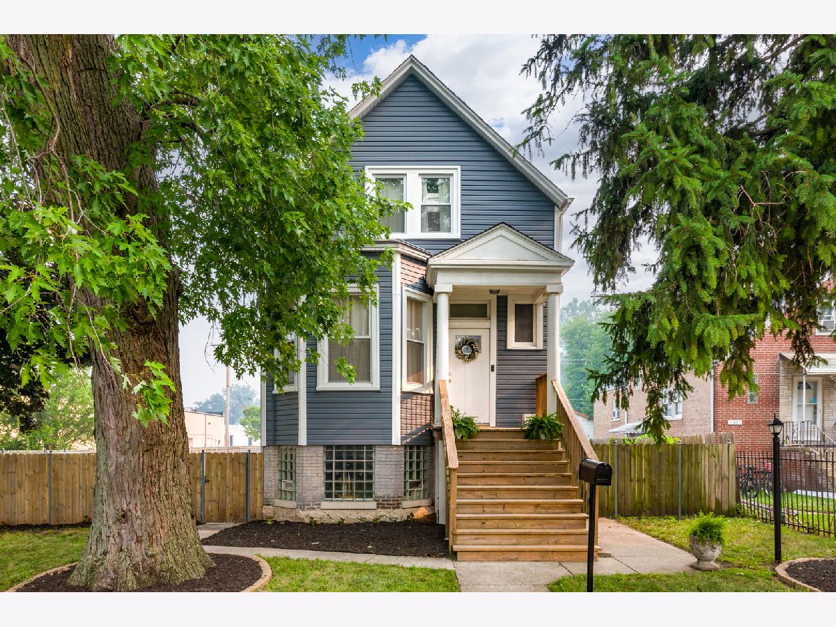  For Sale Lyons Illinois, 7303 Oakwood Avenue