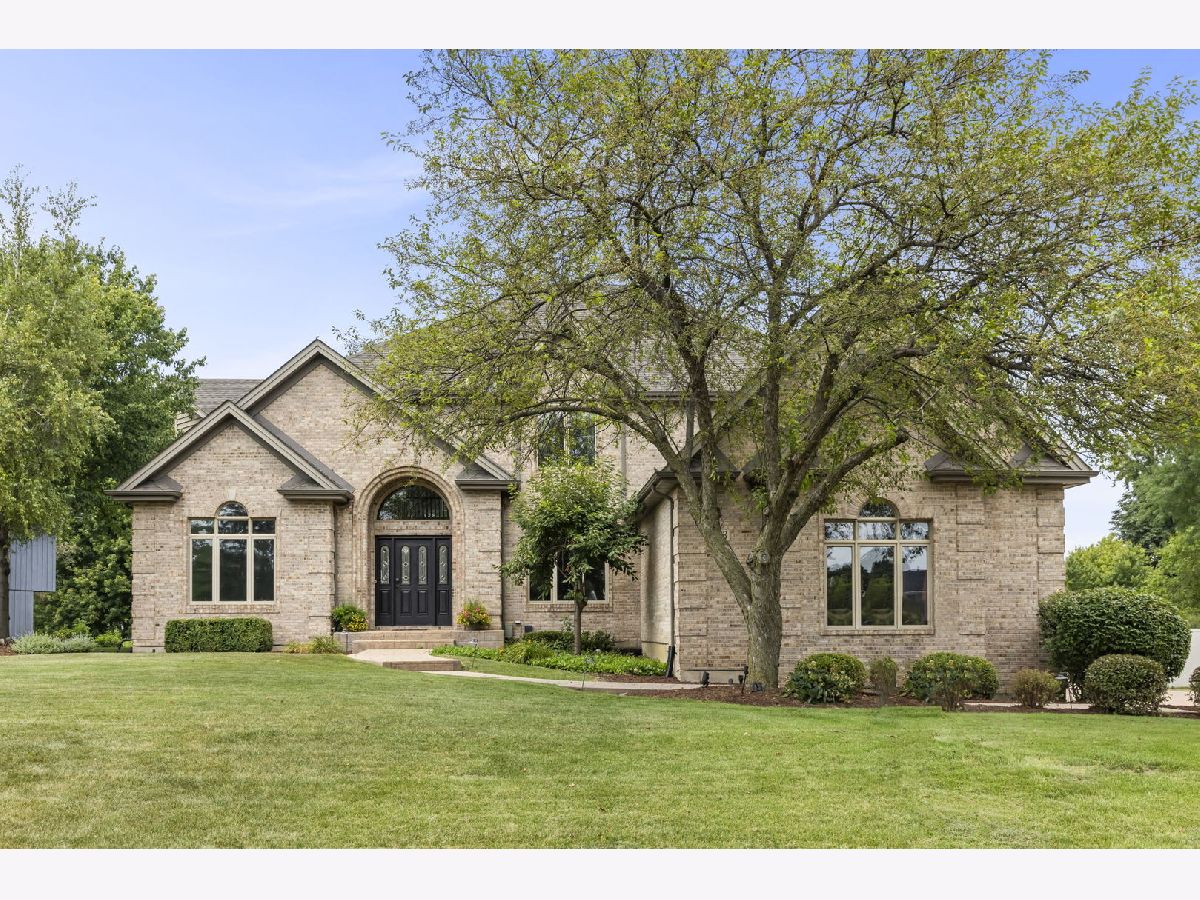  For Sale Bloomingdale Illinois, 303 Cardinal Drive