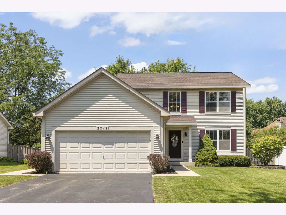 Townhomes & Homes For Sale Lakewood On Caton Farm Plainfield Illinois, 2713 Steamboat Circle