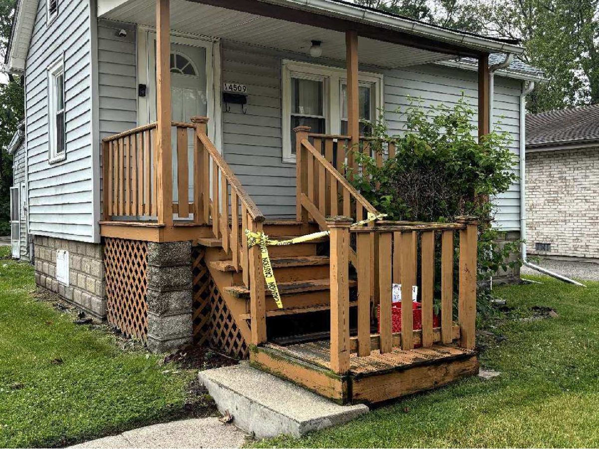  For Sale Dolton Illinois, 14509 Irving Avenue