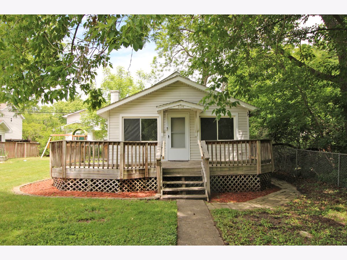  For Sale Round Lake Beach Illinois, 338 Lakeview Avenue