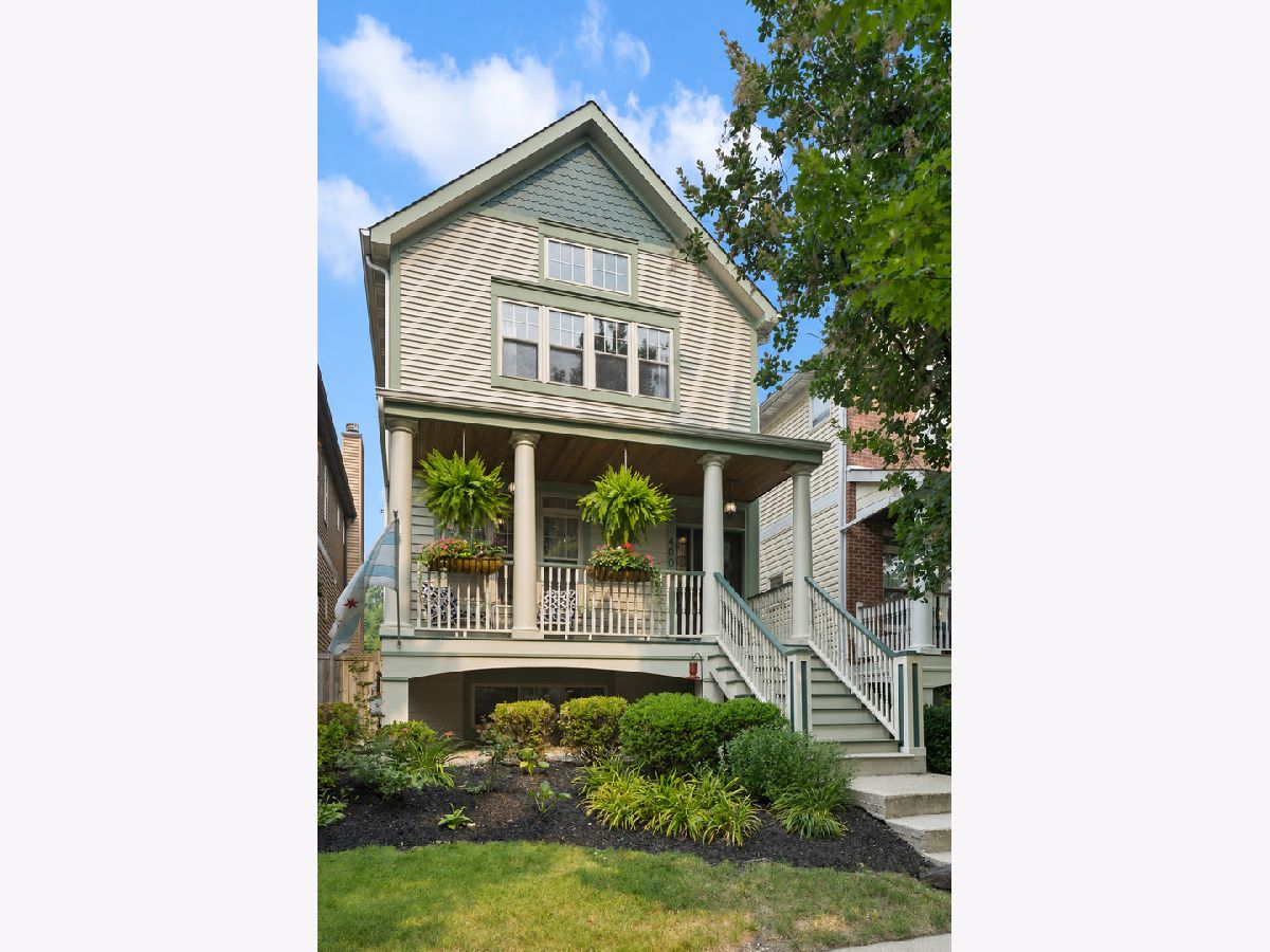  For Sale Chicago Illinois, 4008 Kolmar Avenue