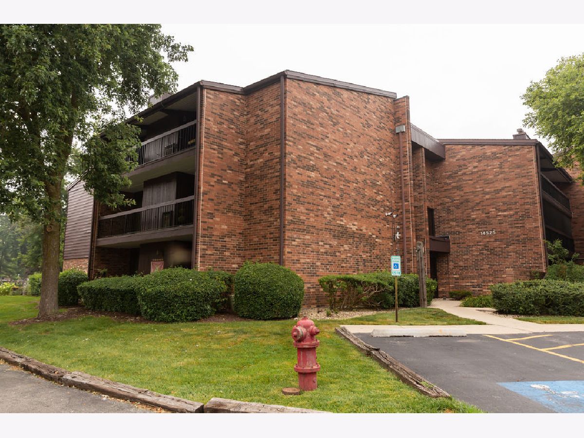  For Sale Oak Forest Illinois, 14525 Walden Court