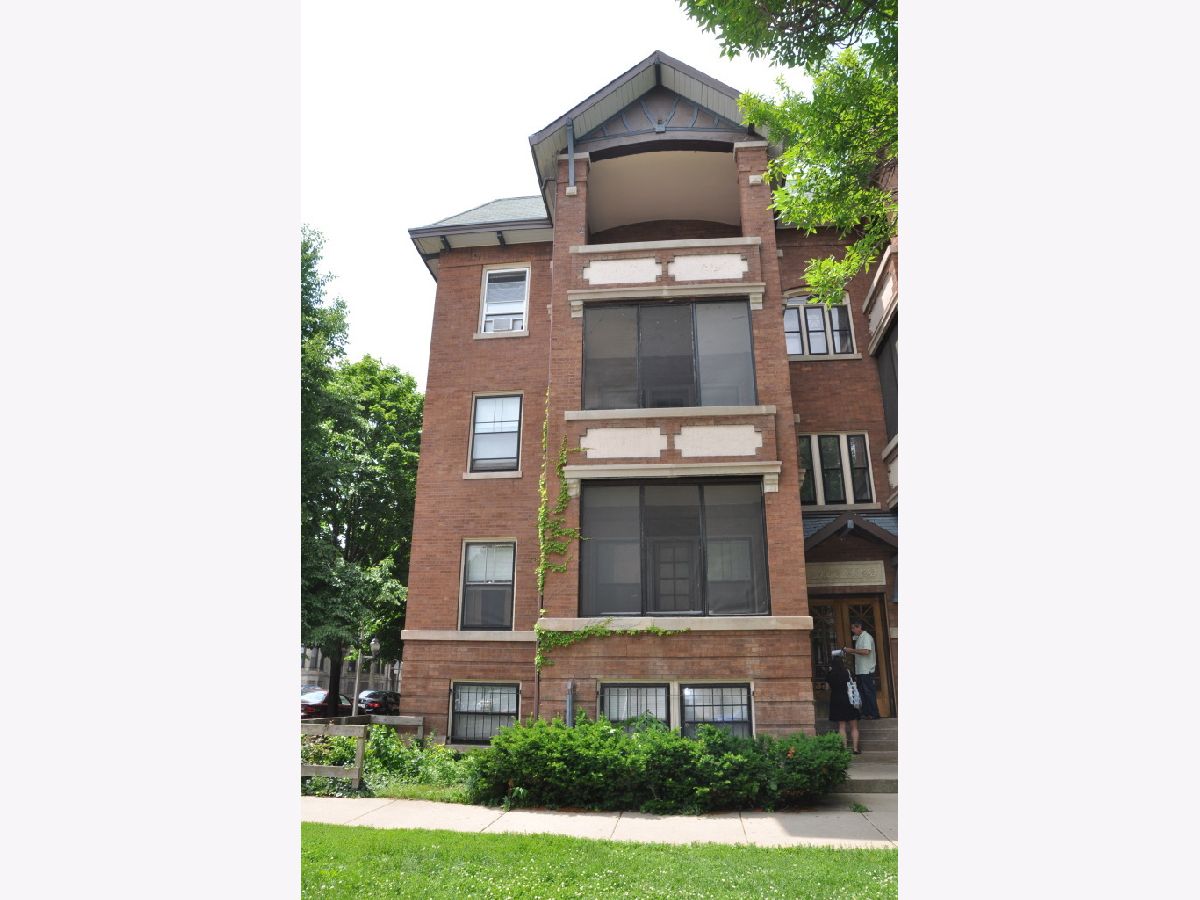  Rented Chicago Illinois, 3702 Fremont