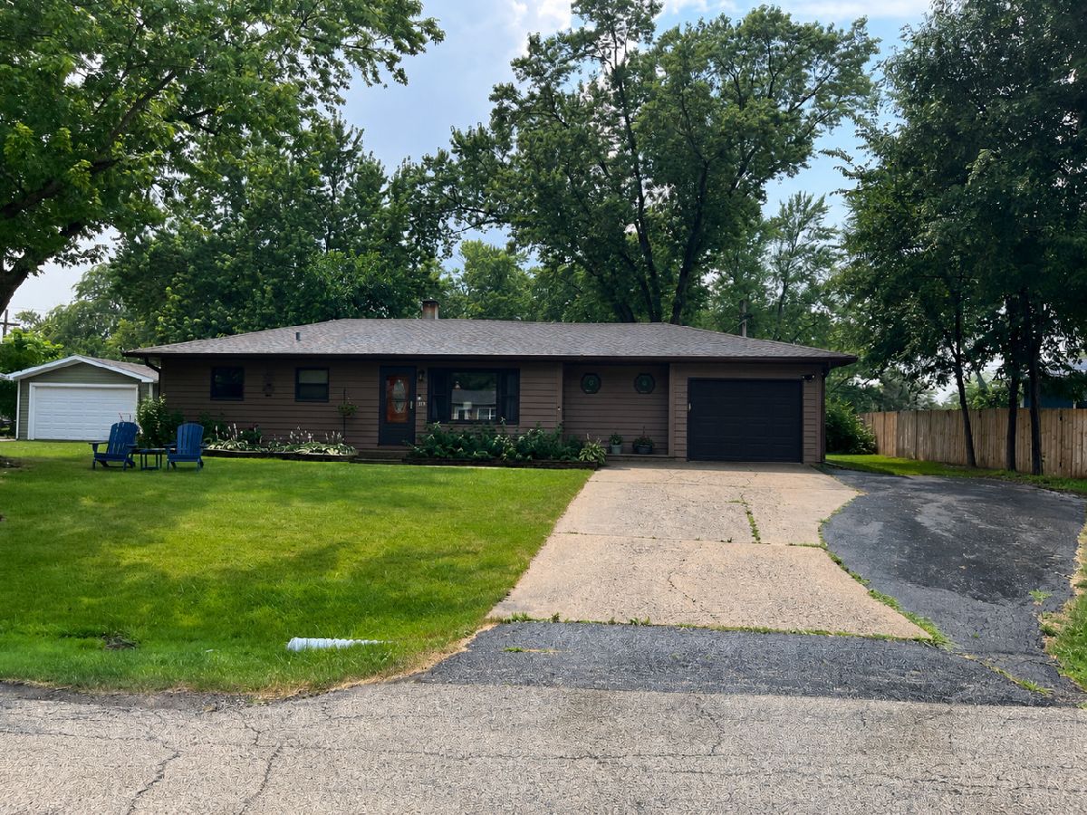  Sold Mchenry Illinois, 1215 Eastwood