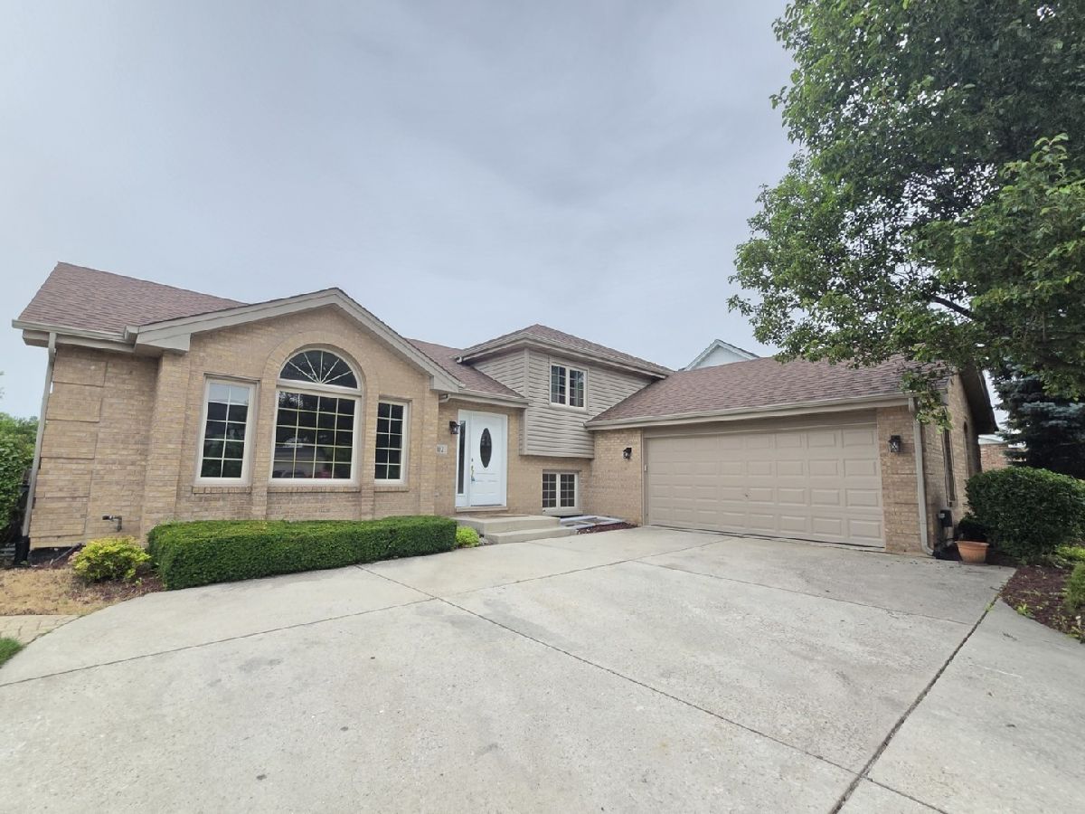  For Rent Woodridge Illinois, 8112 Rutherford