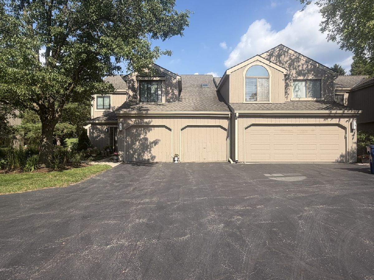 For Sale Lake Barrington Illinois, 1249 Oak Hill Road