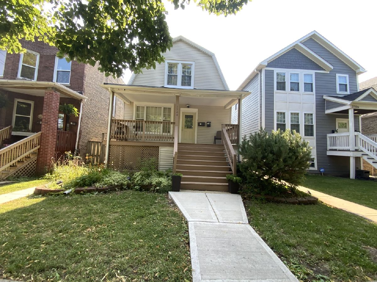  For Sale Chicago Illinois, 3704 Drake Avenue