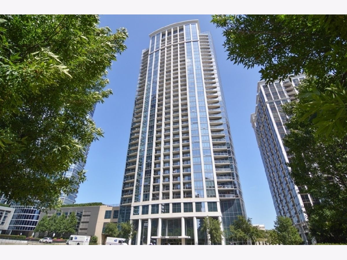 Condos & Townhomes For Rent Museum Park Chicago Illinois, 1235 Prairie