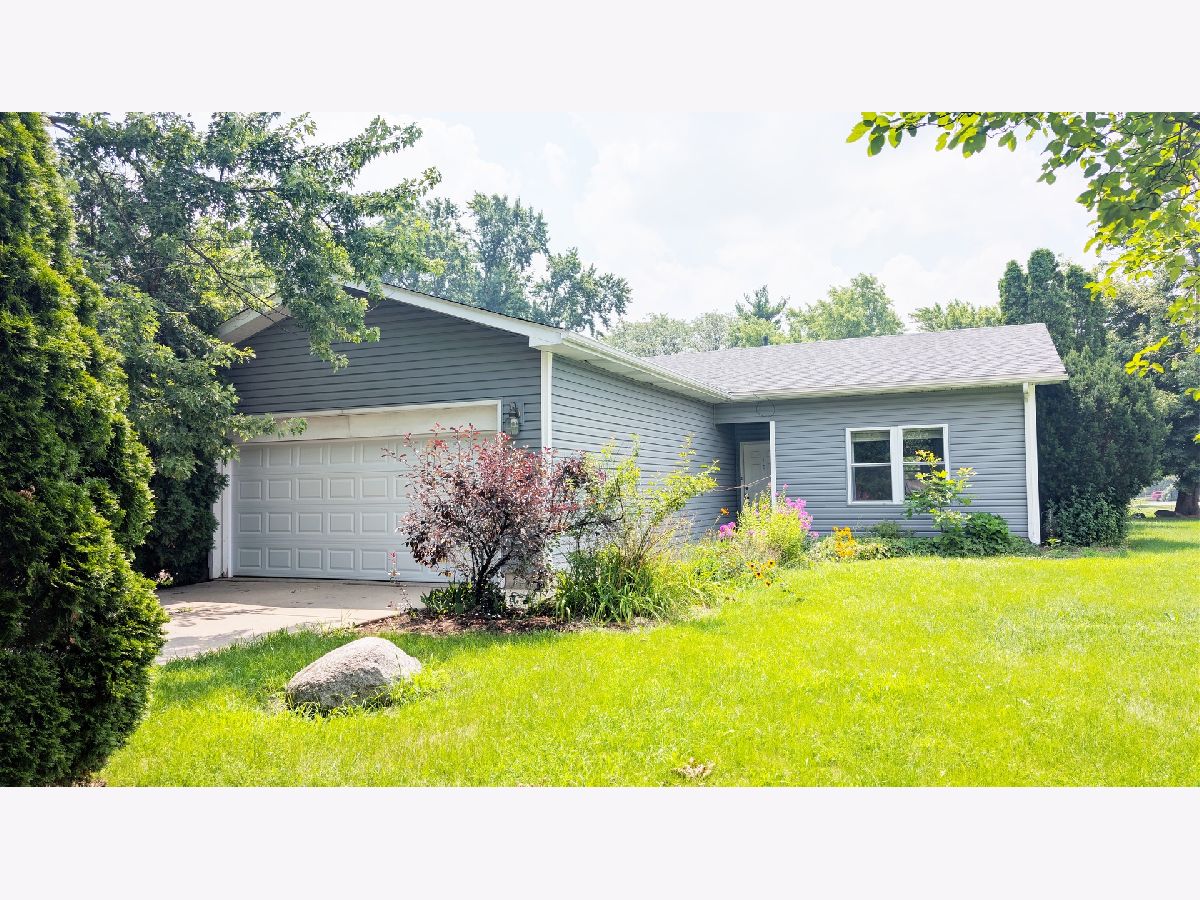  For Sale Aurora Illinois, 568 Manor Place
