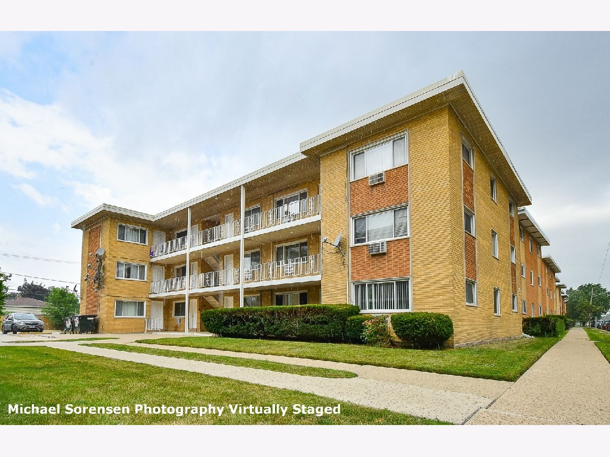  For Sale Schiller Park Illinois, 4600 River Road