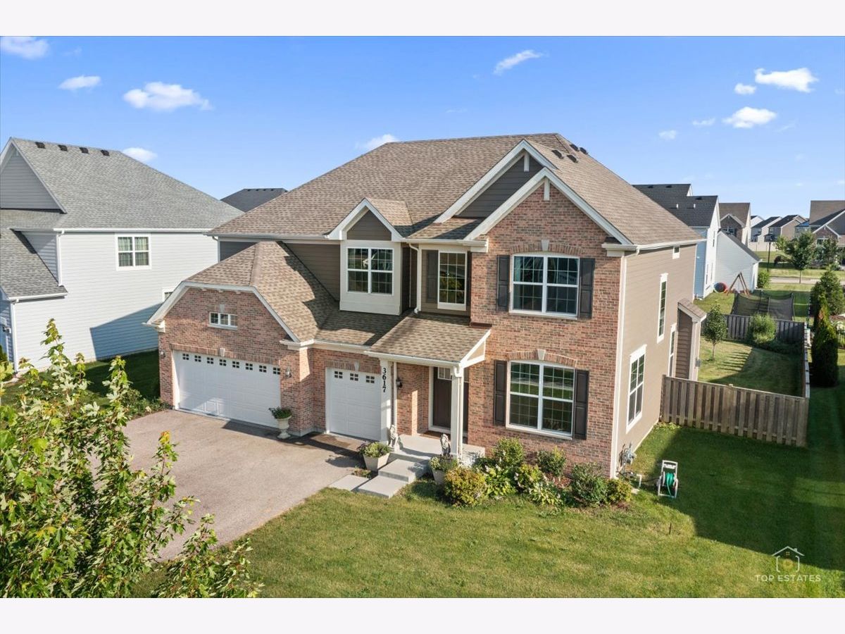  For Sale Elgin Illinois, 3617 Emerald Road