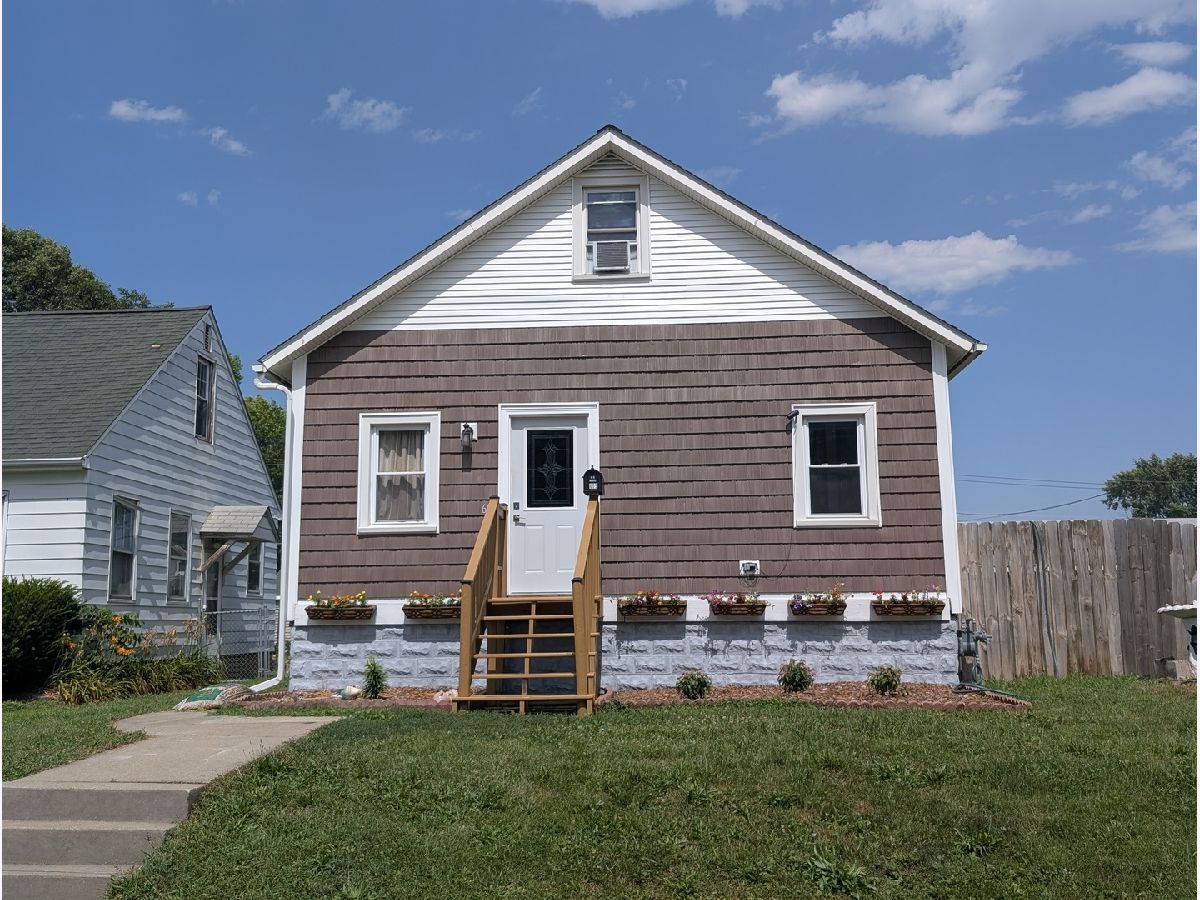  For Sale Davenport Iowa, 605 Clark Street