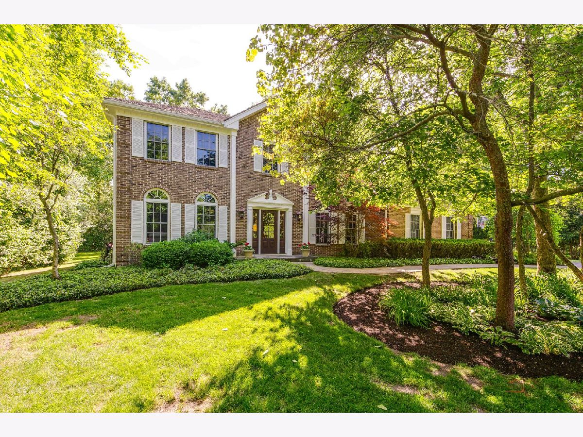  For Sale Libertyville Illinois, 2145 Kenton Lane