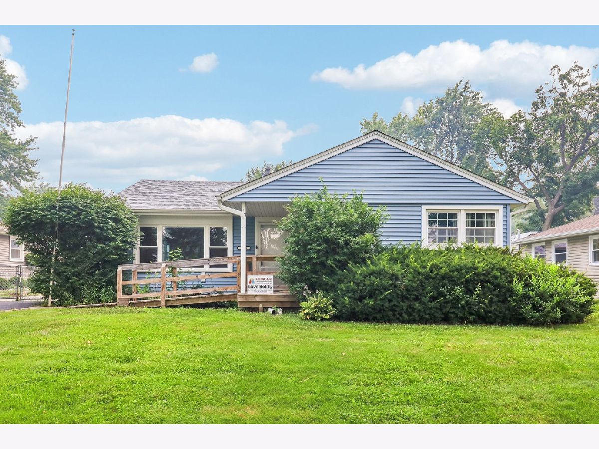  For Sale Rolling Meadows Illinois, 2206 Hawk Lane