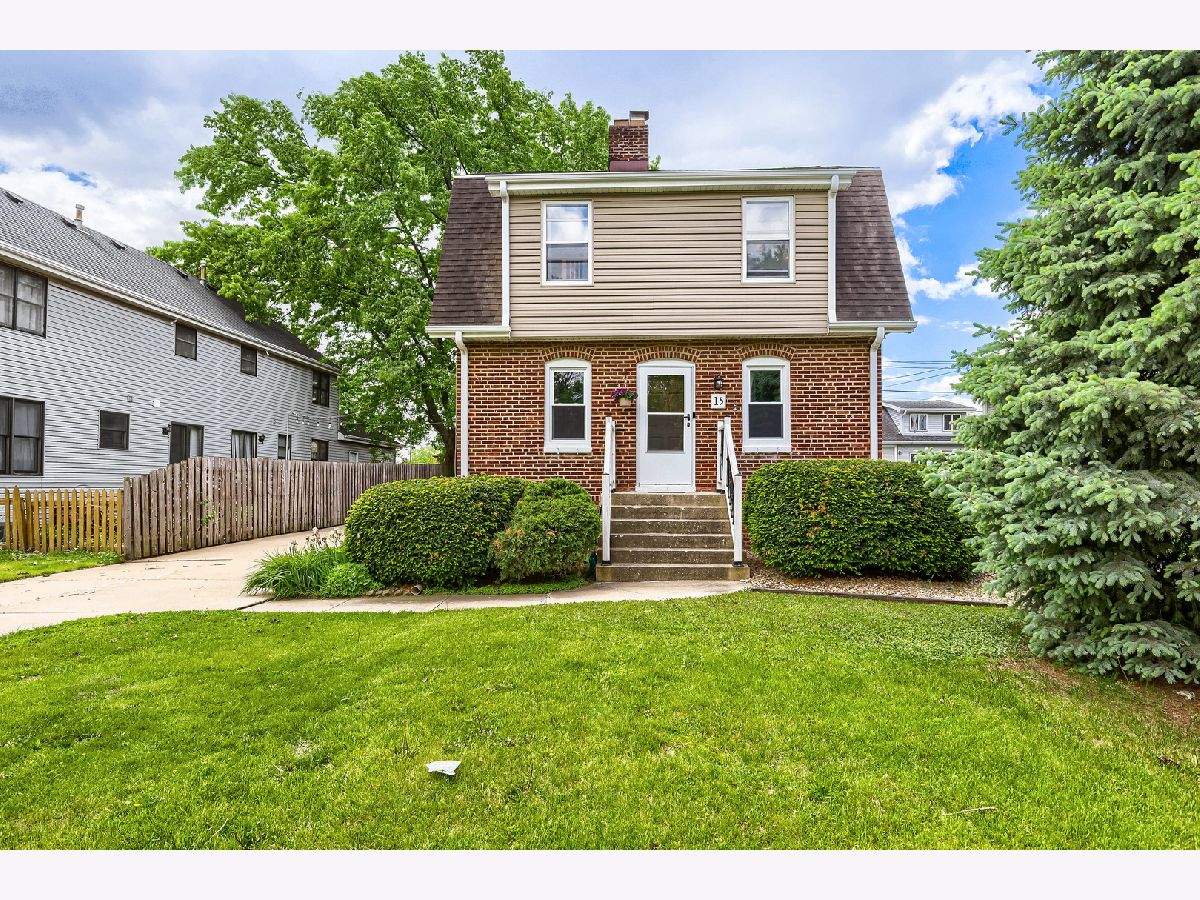  For Sale Lombard Illinois, 15 Ann Street