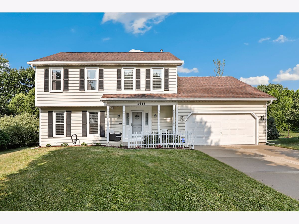  For Sale Geneva Illinois, 2686 Le Baron Court