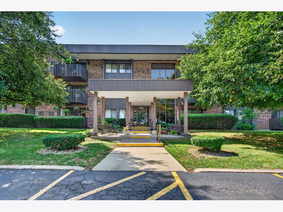  For Sale Joliet Illinois, 1424 Woodbridge Road