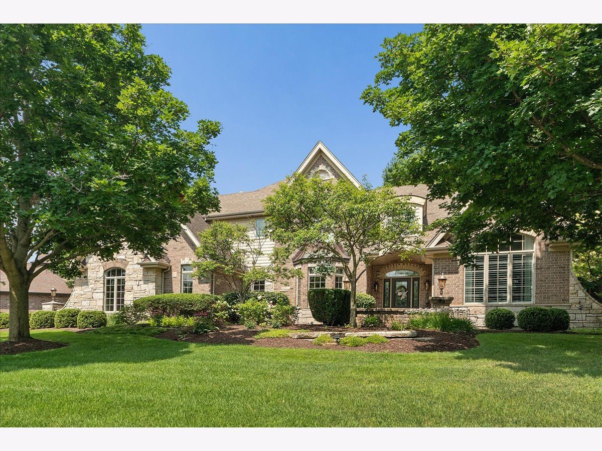 Homes For Sale Erin Hills Homer Glen Illinois, 13600 Erin Drive