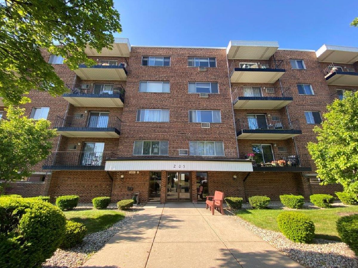  For Rent Arlington Heights Illinois, 205 Miner
