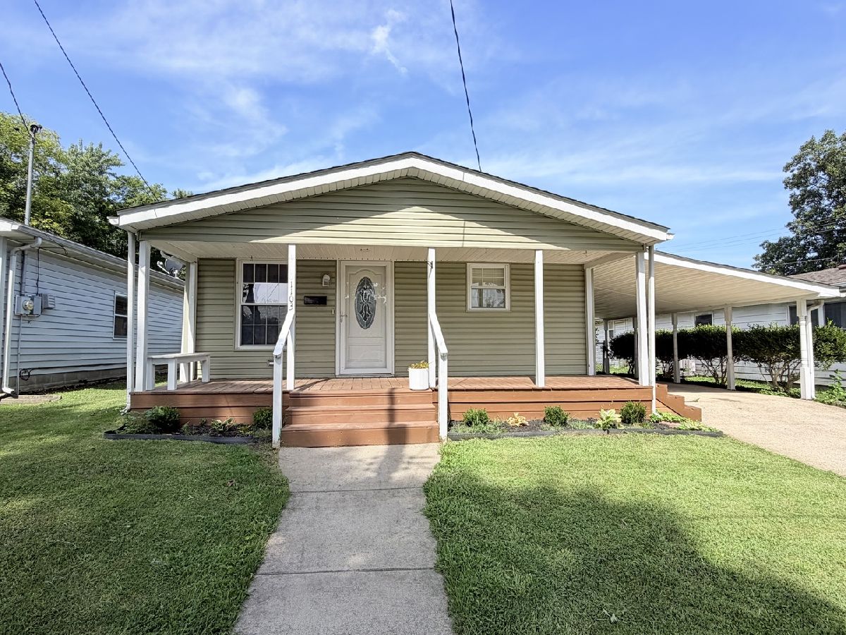  For Sale Harrisburg Illinois, 1103 Hobson Street
